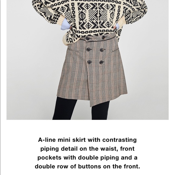 Checked Mini Skirt With Button, NWT - Picture 2 of 8